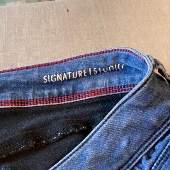 Signature Studio Dark Blue Skinny Jeans - Picture 4 of 8